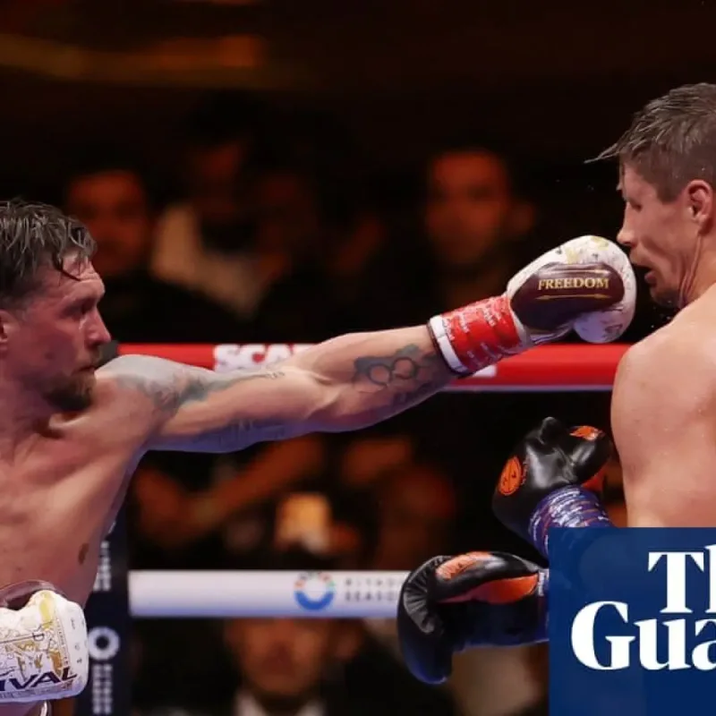Usyk Stops Verhoeven in 11th Round to Retain WBC Heavyweight Title