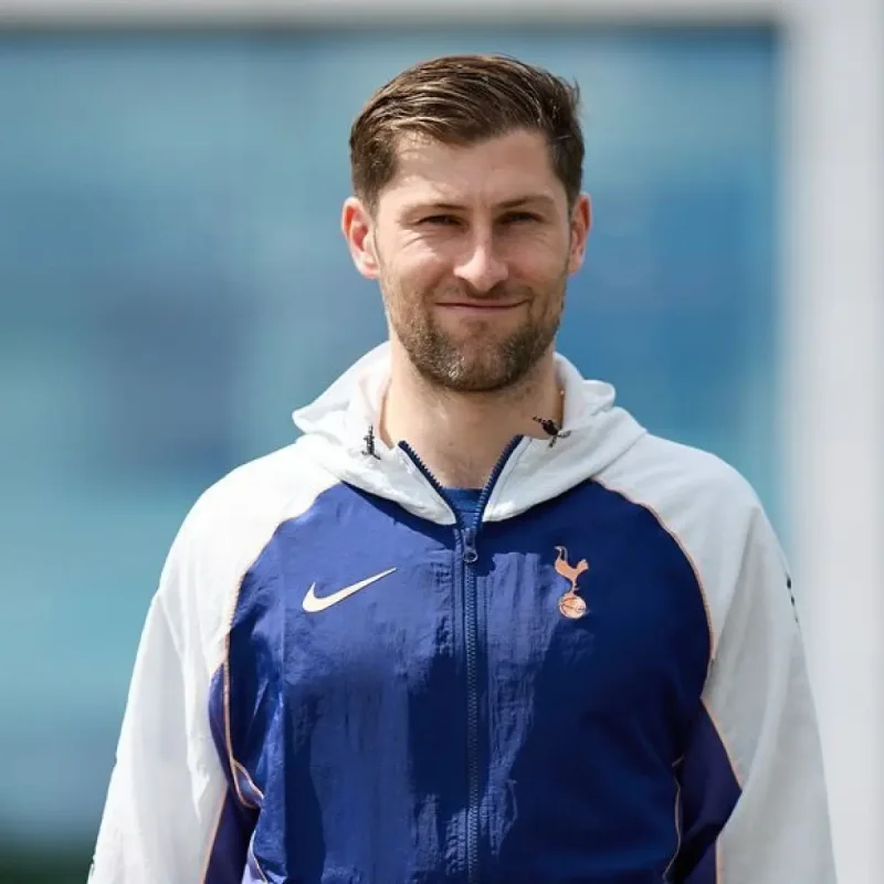 Ben Davies Signs One-Year Contract Extension with Tottenham Hotspur