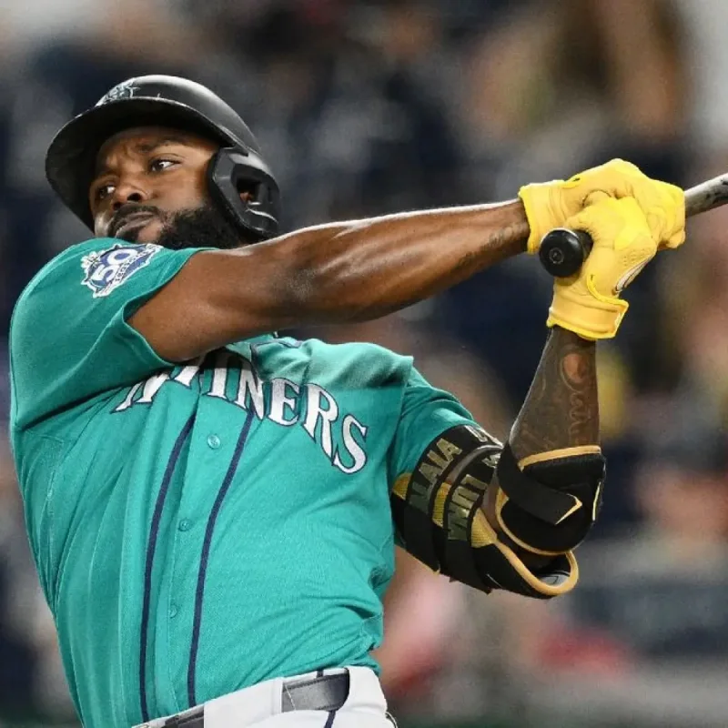 Seattle Mariners vs Boston Red Sox: Roster Updates and Pitching Matchup