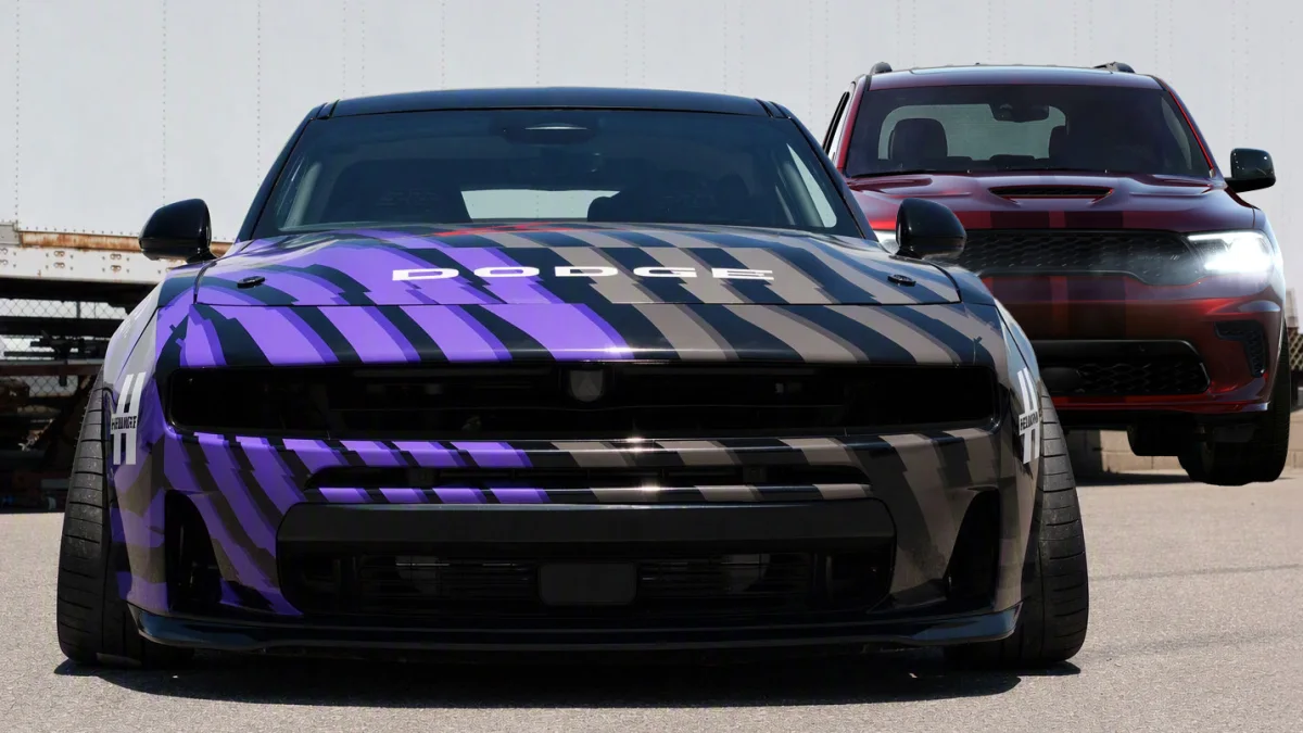 Dodge Charger Gets Its First Manual for Drifting, Durango Adds New Colors
