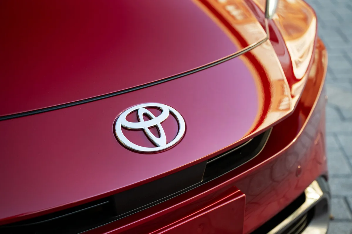 New Car Prices Hit $49,855 as Incentives Drop to Lowest Level Since January