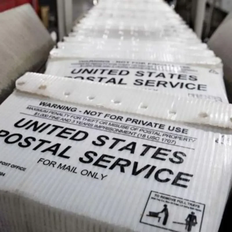 Illustration of postal fraud investigation and cybercrime arrest in Pakistan