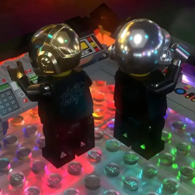 Lego Daft Punk collection featuring the pyramid stage model and minifigures of the duo