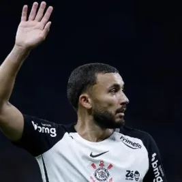 Corinthians Adjusts Lineup for Libertadores Clash with Peñarol