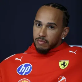 Hamilton Playfully Criticizes Jacques Villeneuve Ahead of Canadian GP