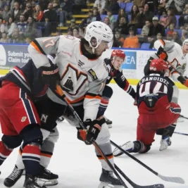 Brooks Bandits Beat Nanaimo Clippers 2-1 in Overtime, Take 3-1 Series Lead