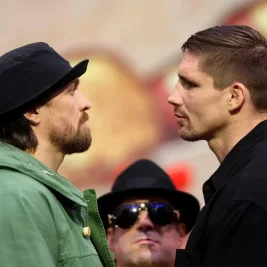 Usyk Defends WBC Title Against Verhoeven in Egypt on May 23