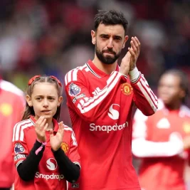 Bruno Fernandes Wins Premier League Player of the Season Award