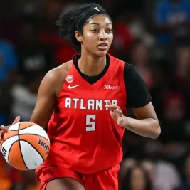 Atlanta Dream Erase 15-Point Deficit to Beat Phoenix Mercury 82-80