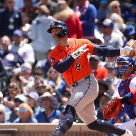 Astros Sweep Cubs with Power Offense at Wrigley Field