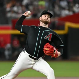 Ketel Marte’s Four Hits Lead Diamondbacks Past Giants 6-2