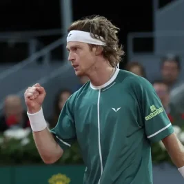 Rublev Beats Borges to Reach Roland-Garros Fourth Round