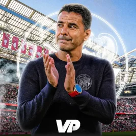 Pundits Slam Ajax for Targeting Míchel as Head Coach