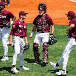 Saint Mary’s Shocks Top Seed UCLA in Regional Baseball Upset