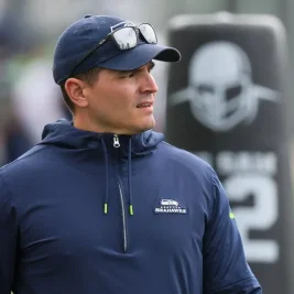 Tyrice Knight Emerges as Frontrunner for Seahawks Third Linebacker Spot