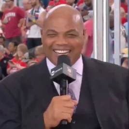 Charles Barkley Urges LeBron James to Return to Cleveland Cavaliers