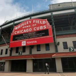 Matt Chapman's 10th-Inning Single Lifts Giants Over Cubs 2-1