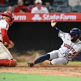 Astros Edge Angels 5-4 in Extra Innings on Defensive Miscues
