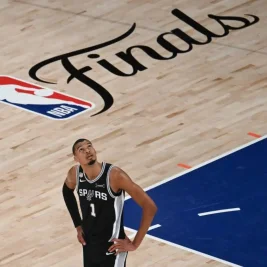 New York Knicks Rally from 29-Point Deficit to Stun Spurs in NBA Finals