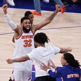 Knicks Complete Historic 29-Point Comeback to Edge Spurs in Game 4