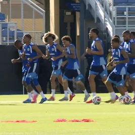 Curaçao National Soccer Team Trains at FAU Stadium Ahead of Historic World Cup Debut