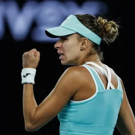 Krejcikova Faces Ruse in Libema Open Quarterfinals After Rain Delays