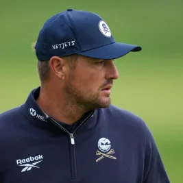 Golf Legends Clash Over Rules for Returning LIV Defectors