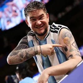 Messi Hat Trick Powers Argentina Past Algeria in World Cup Opener