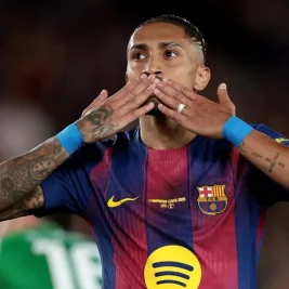 Barcelona Determined to Keep Raphinha Despite Saudi Interest