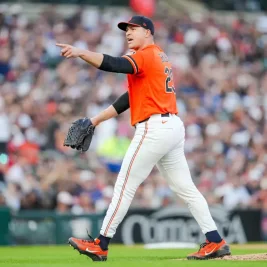 Skubal Powers Tigers Past White Sox in Heated Victory