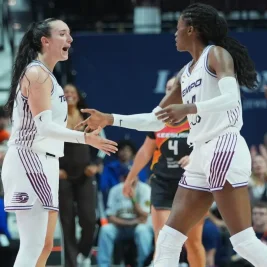 Toronto Tempo Rally Past Connecticut Sun Behind Mabrey's Record-Tying 3-Point Show