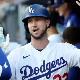 Shohei Ohtani Returns to Dodgers Lineup After Welcoming Second Child