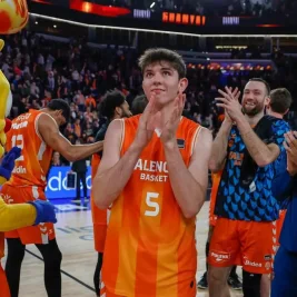Dallas Mavericks Acquire Spanish Guard Sergio de Larrea in Draft Trade