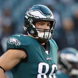 Zach Ertz Opens Up About Eagles Tenure, Regrets Bleached Hair Phase