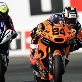 Shane van Gisbergen Takes Pole at Sonoma Raceway