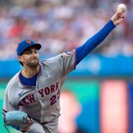 David Peterson Wins Cubs Debut as Chicago Defeats Brewers 8-2