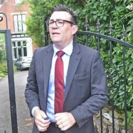 Andy Burnham Faces Scrutiny Over No Press Questions at Leadership Speech