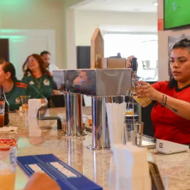 Mexico World Cup Jerseys Near Sellout Ahead of Ecuador Match