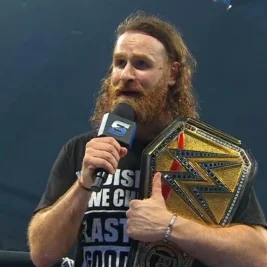 CM Punk Returns to Win WWE Undisputed Championship on Raw