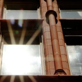 Low-E Curved Glass Windows Trigger Rare Urban Fire Hazard