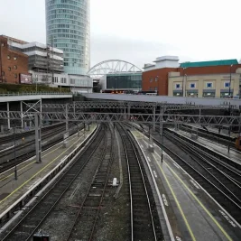 Train Fire at Birmingham New Street Station Triggers Evacuation and Delays