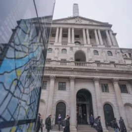 UK Caught Between AI Ambition and Fear of Risks