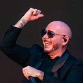 Tinder Survey: 42% of Singles Find Shaved Heads More Attractive