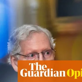 Mitch McConnell's 'Proof of Life' Photo Ends Weeks of Speculation
