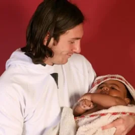 Viral Photo Shows Young Messi with Baby Lamine Yamal in 2007