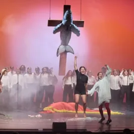 German Play Reimagines Stranded Humpback Whale as Religious Figure