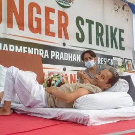 Sonam Wangchuk Resists Calls to End Hunger Strike Over Indian Education System