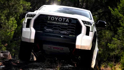 Toyota Tundra Owners Roll Average $8,929 Negative Equity Into New Loans
