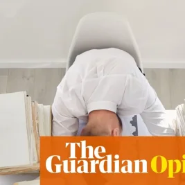AI Workplace Anxiety: Fear of Becoming Obsolete on the Rise