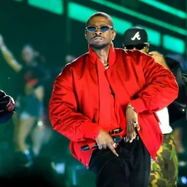 Usher Removes Unresponsive Fan from Stage During Nashville Concert
